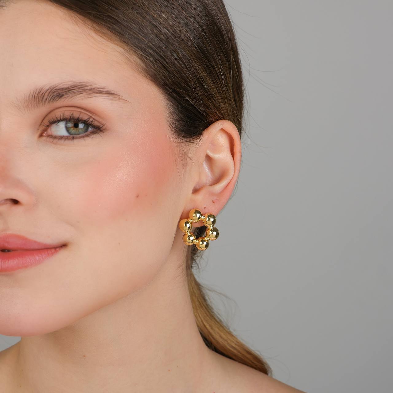 Brinco redondo Elegante